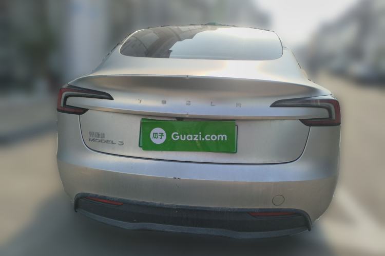 Used Tesla Model 3 2025 Rear-Wheel-Drive Version Exterior 4