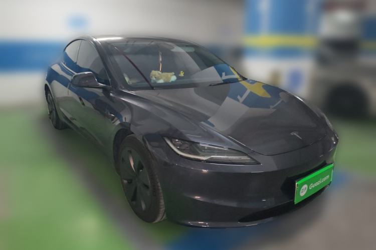 Used Tesla Model 3 2025 Rear-Wheel-Drive Version Front Right 45 Deg