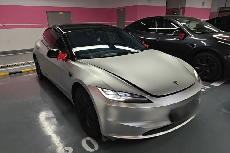 Used Tesla Model 3 2025 Rear-Wheel-Drive Version Front Right 45 Deg