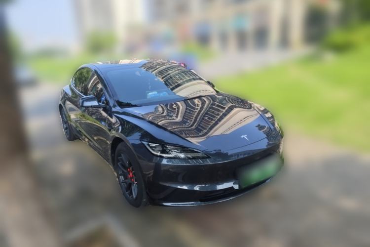 Used Tesla Model 3 2025 Rear-Wheel-Drive Version Front Right 45 Deg