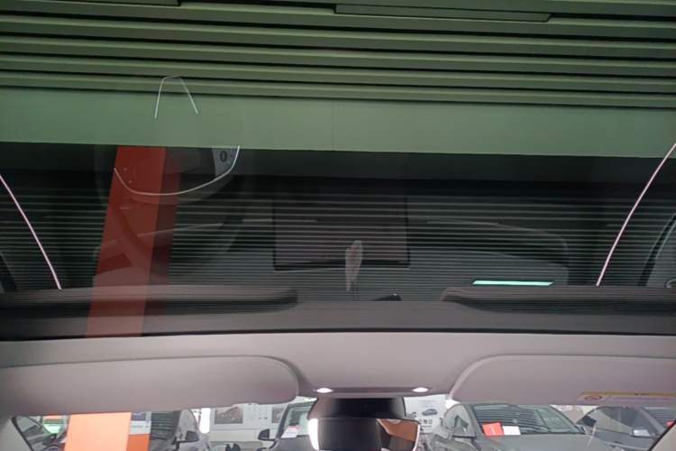 Used Tesla Model 3 2025 Rear-Wheel-Drive Version Headliner