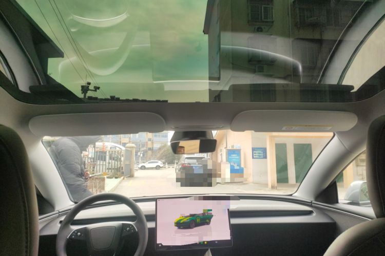 Used Tesla Model 3 2025 Model Revised Rear-Wheel-Drive Version Headliner