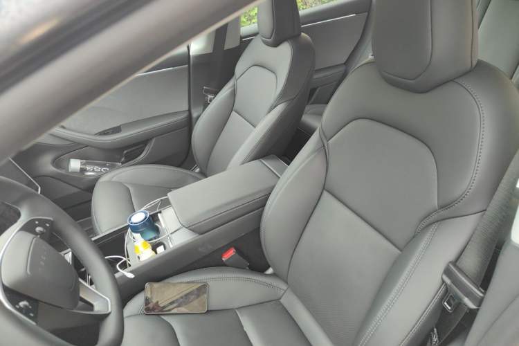 Used Tesla Model 3 2025 Model Revised Long-Range Rear-Wheel-Drive Version Left Front Seat