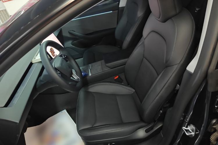 Used Tesla Model 3 2025 Rear-Wheel-Drive Version Left Front Seat