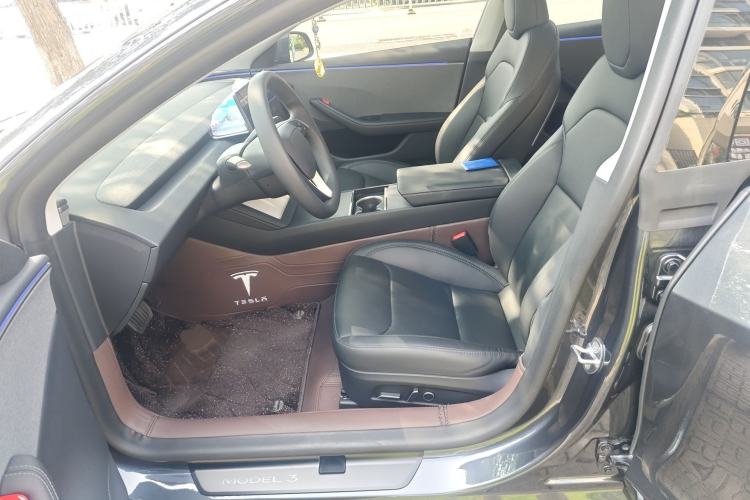 Used Tesla Model 3 2025 Rear-Wheel-Drive Version Left Front Seat