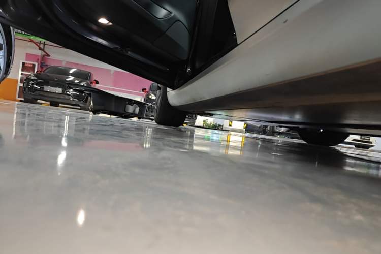 Used Tesla Model 3 2025 Rear-Wheel-Drive Version Left Side Sill