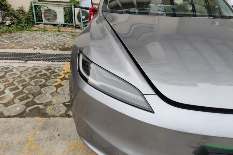 Used Tesla Model 3 2025 Model Revised Long-Range Rear-Wheel-Drive Version Right Front Headlight
