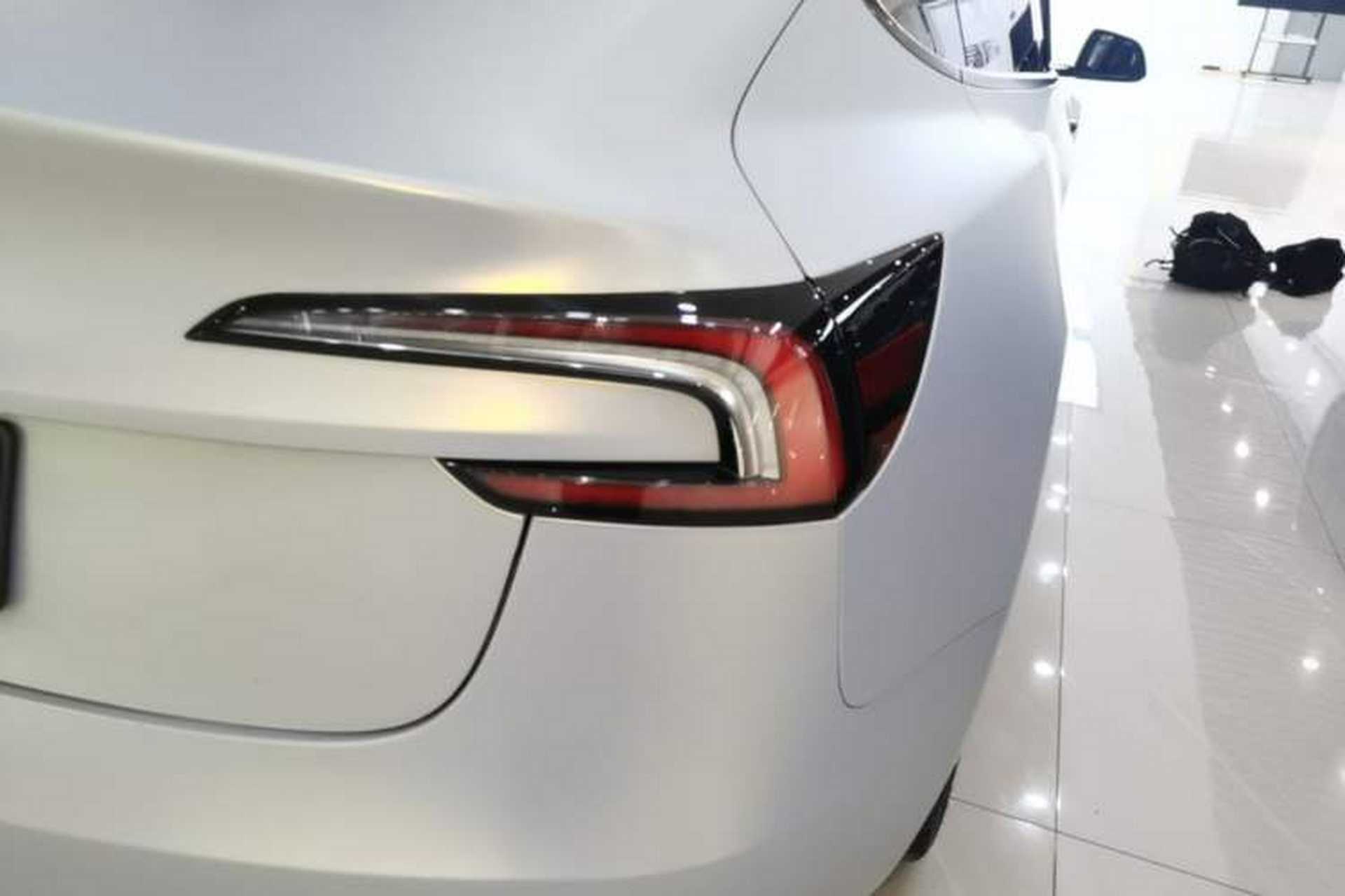 Used Tesla Model 3 2025 Rear-Wheel-Drive Version Right Rear Taillight