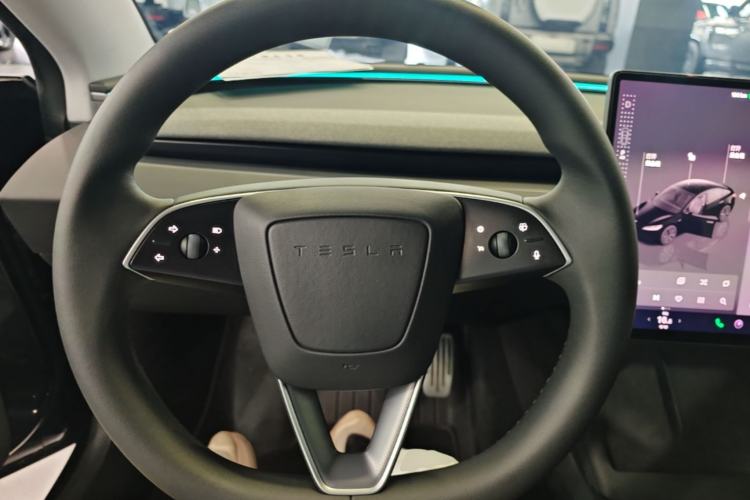 Used Tesla Model 3 2025 Rear-Wheel-Drive Version Steering Wheel