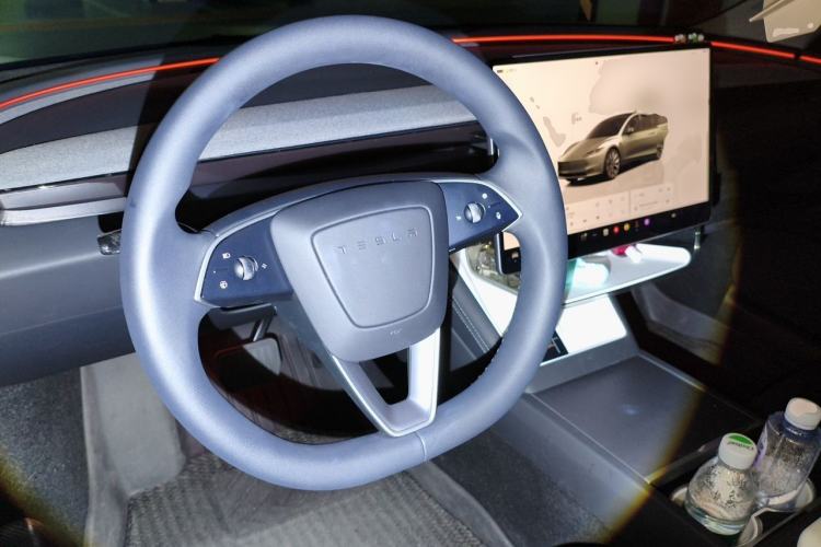 Used Tesla Model 3 2025 Model Revised Rear-Wheel-Drive Version Steering Wheel