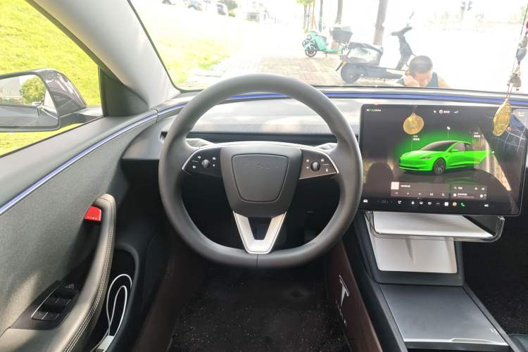 Used Tesla Model 3 2025 Rear-Wheel-Drive Version Steering Wheel