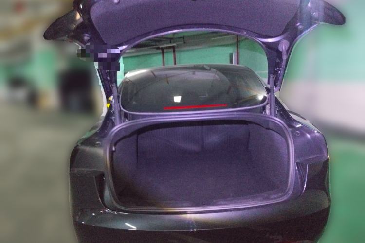 Used Tesla Model 3 2025 Rear-Wheel-Drive Version Trunk