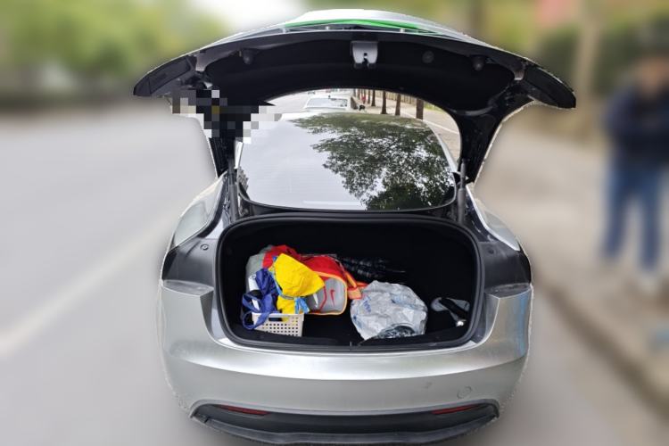 Used Tesla Model 3 2025 Rear-Wheel-Drive Version Trunk