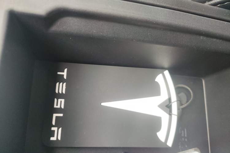 Used Tesla Model 3 2025 Model Revised Rear-Wheel-Drive Version Vehicle Key