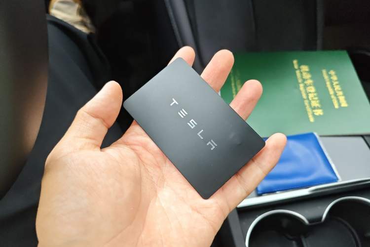 Used Tesla Model 3 2025 Model Long-Range Rear-Wheel-Drive Version Vehicle Key
