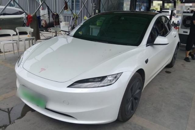 Used Tesla Model 3 2025 Rear-Wheel-Drive Version
