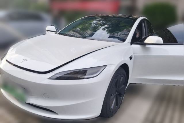 Used Tesla Model 3 2025 Rear-Wheel-Drive Version