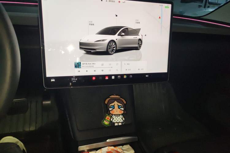 Used Tesla Model 3 2025 Rear-Wheel-Drive Version Audio And AC Panel