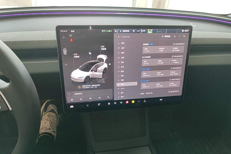 Used Tesla Model 3 2025 Long-Range All-Wheel-Drive Version Audio And AC Panel