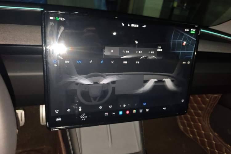 Used Tesla Model 3 2025 Rear-Wheel-Drive Version Audio And AC Panel