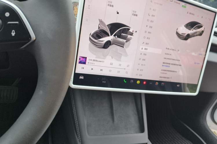 Used Tesla Model 3 2025 Rear-Wheel-Drive Version Audio And AC Panel