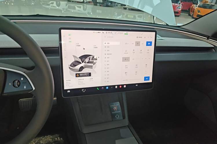 Used Tesla Model 3 2025 Rear-Wheel-Drive Version Audio And AC Panel