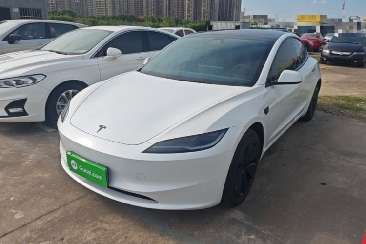 Tesla Model 3 2025 Model Revised Rear-Wheel-Drive Version