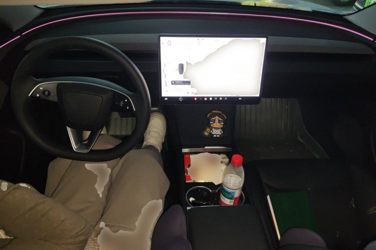 Used Tesla Model 3 2025 Rear-Wheel-Drive Version Center Console