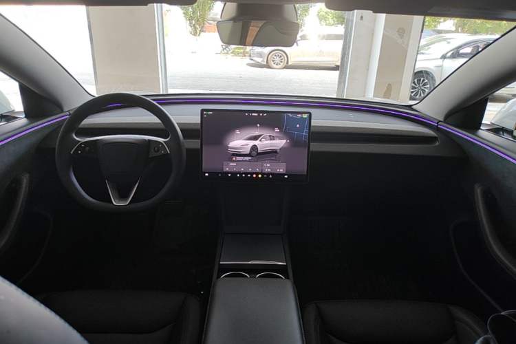 Used Tesla Model 3 2025 Long-Range All-Wheel-Drive Version Center Console
