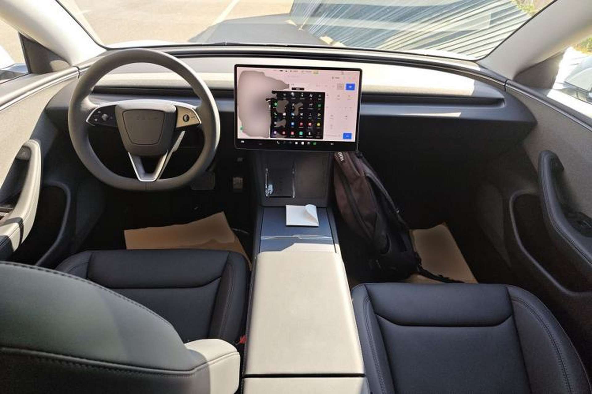 Used Tesla Model 3 2025 Model Revised Rear-Wheel-Drive Version Center Console