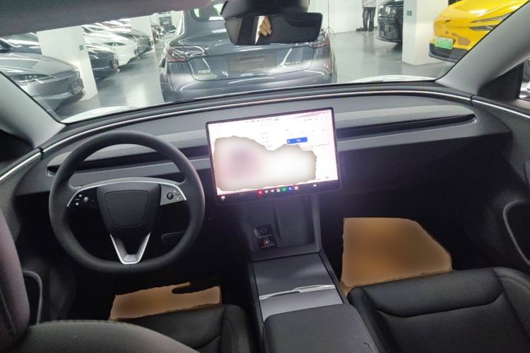 Used Tesla Model 3 2025 Model Revised Rear-Wheel-Drive Version Center Console