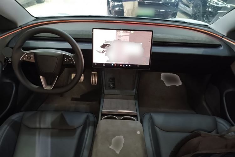 Used Tesla Model 3 2025 Rear-Wheel-Drive Version Center Console