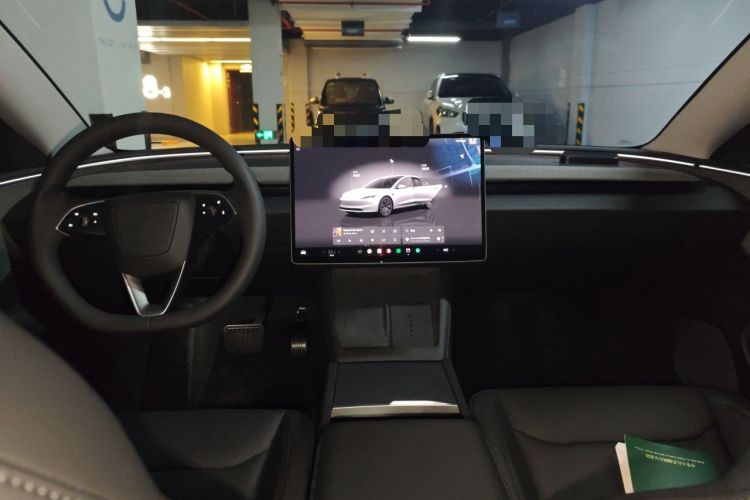 Used Tesla Model 3 2025 Rear-Wheel-Drive Version Center Console