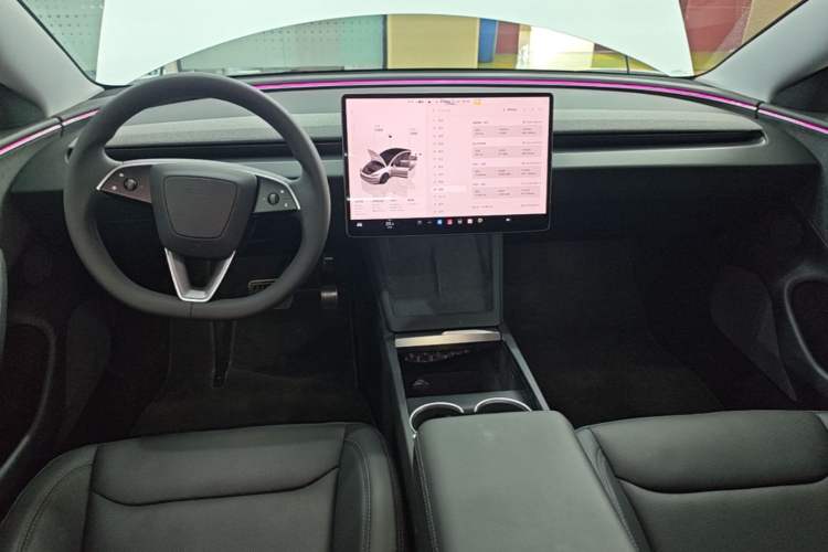 Used Tesla Model 3 2025 Model Revised Long-Range All-Wheel-Drive Version Center Console