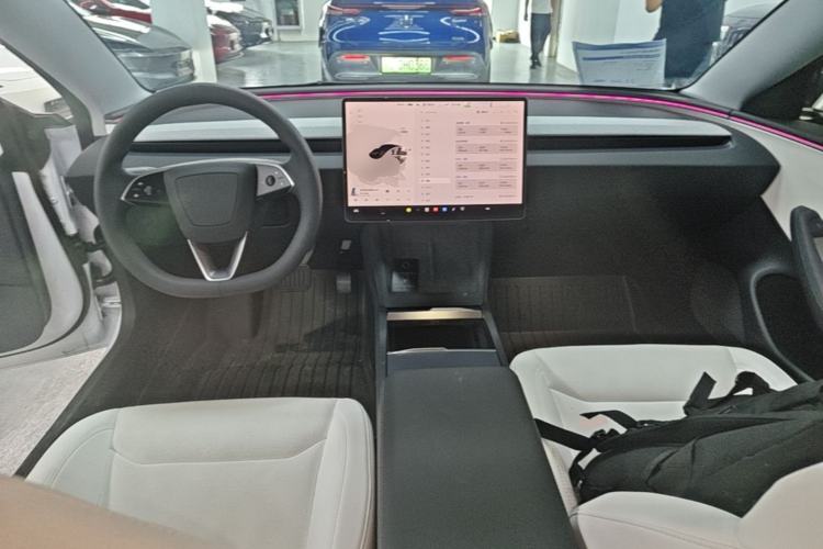 Used Tesla Model 3 2025 Model Revised Rear-Wheel-Drive Version Center Console