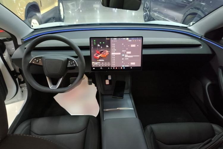 Used Tesla Model 3 2025 Rear-Wheel-Drive Version Center Console