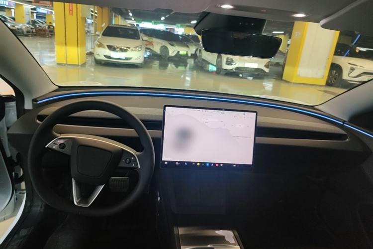 Used Tesla Model 3 2025 Model Revised Rear-Wheel-Drive Version Center Console