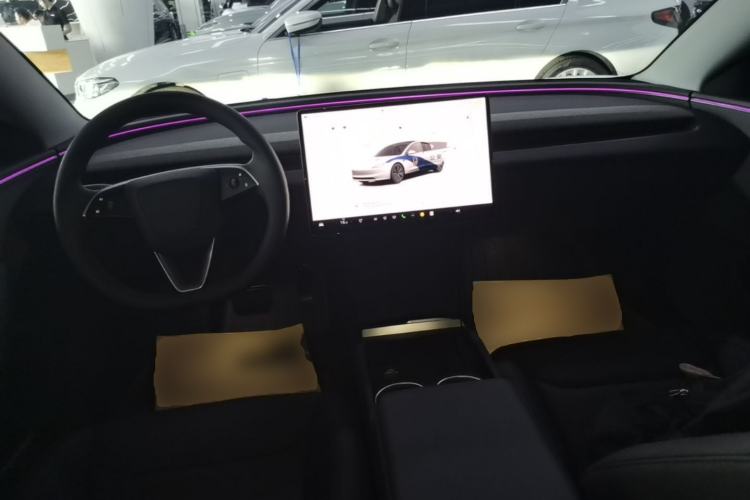 Used Tesla Model 3 2025 Model Revised Rear-Wheel-Drive Version Center Console