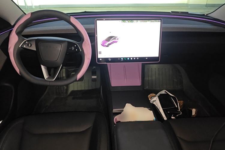 Used Tesla Model 3 2025 Model Revised Long-Range Rear-Wheel-Drive Version Center Console