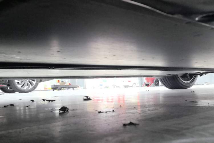 Used Tesla Model 3 2025 Model Long-Range Rear-Wheel-Drive Version Chassis Front Left
