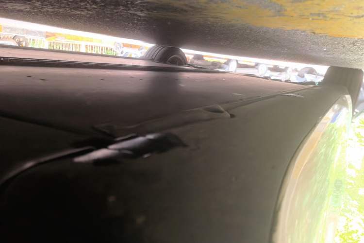 Used Tesla Model 3 2025 Rear-Wheel-Drive Version Chassis Front Right