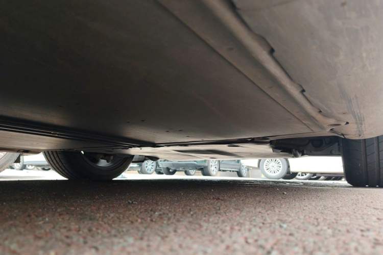 Used Tesla Model 3 2025 Model Revised Rear-Wheel-Drive Version Chassis Front Right
