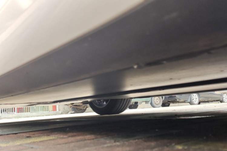 Used Tesla Model 3 2025 Rear-Wheel-Drive Version Chassis Rear Left