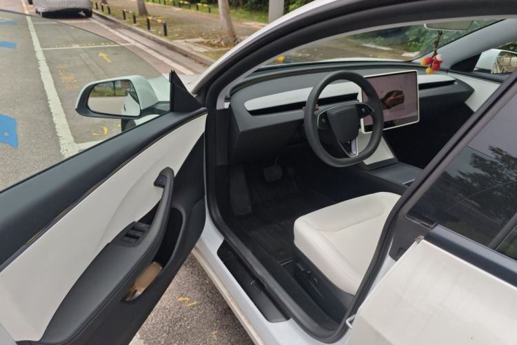 Used Tesla Model 3 2025 Rear-Wheel-Drive Version Driver Seat