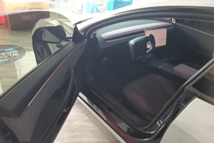 Used Tesla Model 3 2025 Rear-Wheel-Drive Version Driver Seat