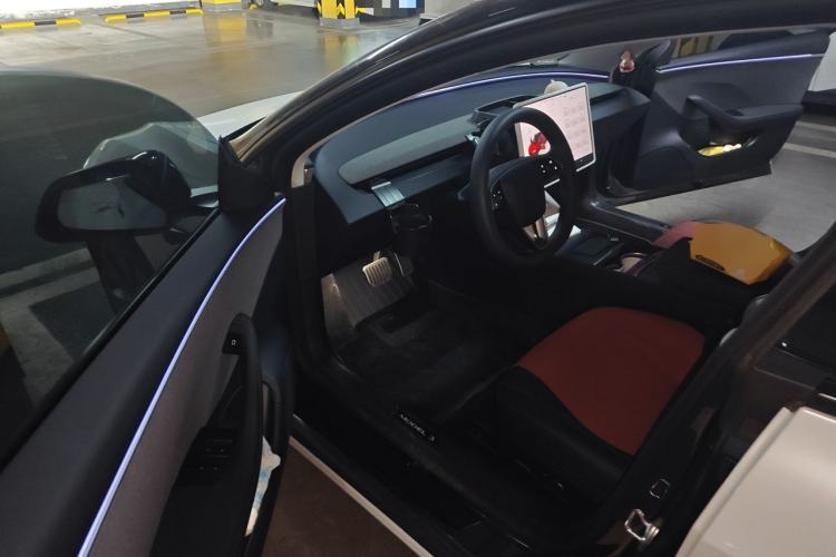 Used Tesla Model 3 2025 Rear-Wheel-Drive Version Driver Seat