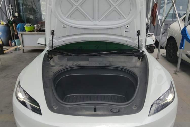 Used Tesla Model 3 2025 Rear-Wheel-Drive Version Engine Bay
