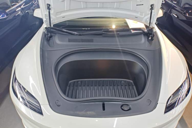 Used Tesla Model 3 2025 Model Revised Rear-Wheel-Drive Version Engine Bay