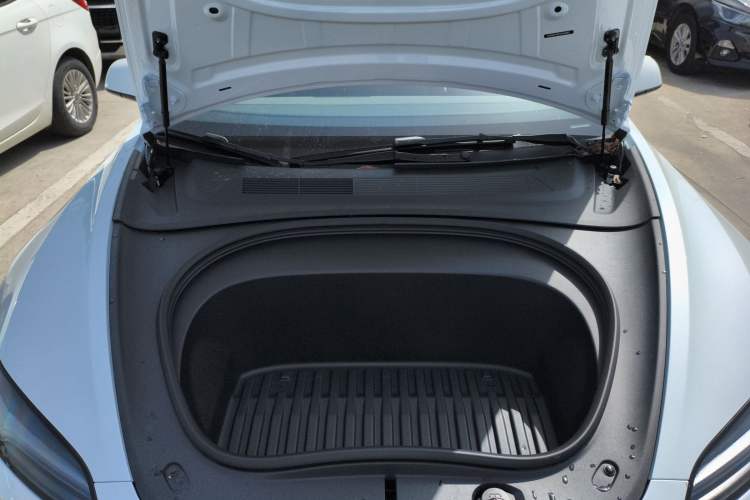 Used Tesla Model 3 2025 Model Revised Rear-Wheel-Drive Version Engine Bay