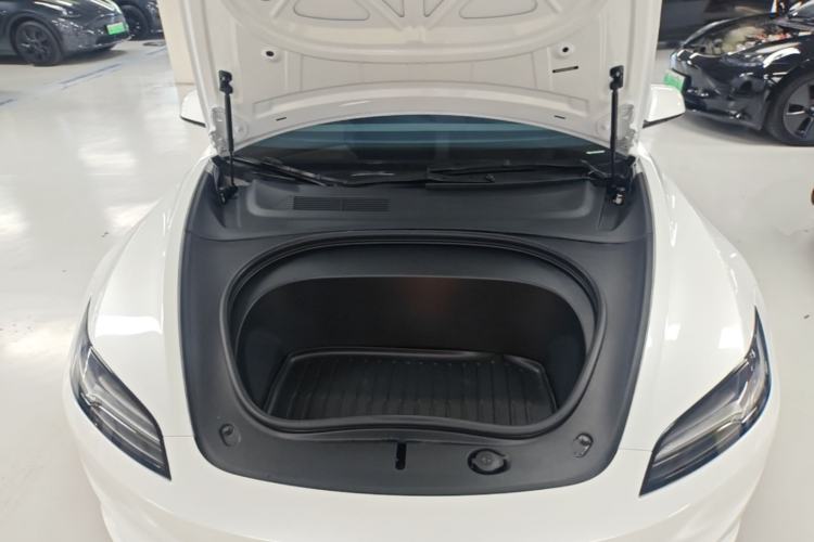 Used Tesla Model 3 2025 Model Revised Long-Range Rear-Wheel-Drive Version Engine Bay